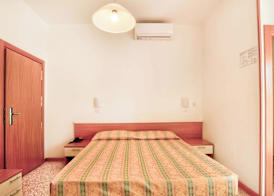 Hotel Happy 3