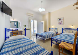 Akis Hotel 4