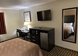 Quality Inn Morton at I-74 5