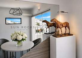 Sun Rocks Boutique Hotel - Caldera View Suites & Sunset Dining Experience 2