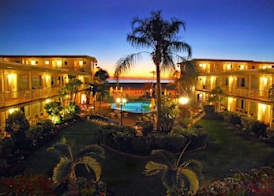 Thunderbird Beach Resort 4