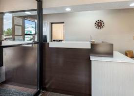 Econo Lodge Gainesville Downtown Area 2