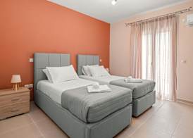 Lakis Residences 4