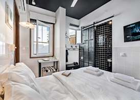Lemon Tree Stay 3