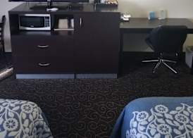 Days Inn by Wyndham Fort Collins 4
