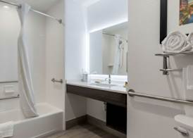 Holiday Inn Express & Suites Choctaw - Oklahoma City East by IHG 4