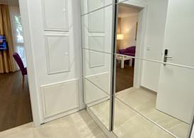 Vienna International Living 4