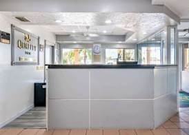 Quality Inn Sarasota North Near Lido Key Beach 2