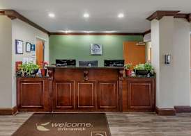 Sleep Inn & Suites Brunswick North 2