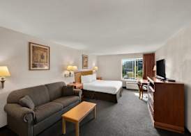 Rodeway Inn & Suites Tomahawk 5