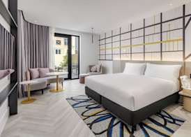 Hotel Indigo Melbourne Little Collins 2