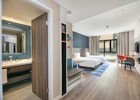 Holiday Inn Express Hangzhou Xixi Tourism Zone by IHG 2