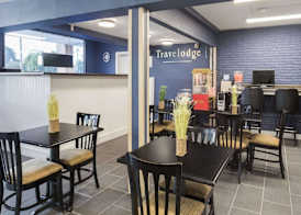 Travelodge by Wyndham Savannah Area/Richmond Hill 3