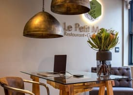 Le Petit Manoir Boutique Hotel 2