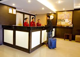 Sinsuvarn Airport Suite Hotel 2