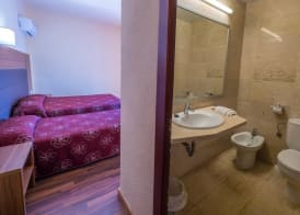 Hotel Golden Sand 5