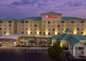 Hilton Garden Inn Charlotte Airport 5