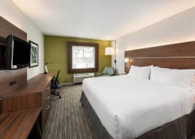 Holiday Inn Express WARRENTON by IHG 2