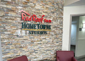 HomeTowne Studios by Red Roof Richmond, VA - W Broad St 4