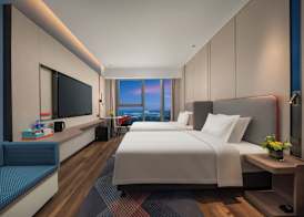 Holiday Inn Express Nanjing Jiangbei Wonhall Mall 4