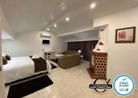 The Rock Guest House 4