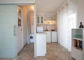 Nido Belvedere AC and Lake View - Happy Rentals 5