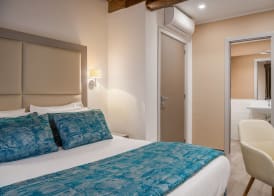 Reginella Suites 4