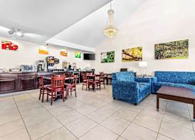 Quality Inn Eastman 2