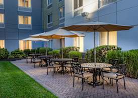 Hilton Garden Inn Islip/MacArthur Airport 5