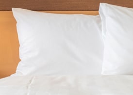 Holiday Inn Express & Suites LINCOLN-ROSEVILLE AREA by IHG 2