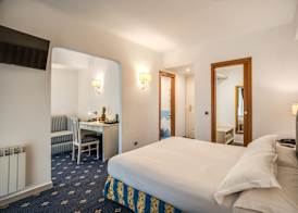 Hotel Napoleon 5