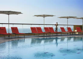 Amwaj Rotana Jumeirah Beach 5