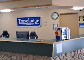 Travelodge by Wyndham Lacombe 5