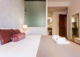Rossio Vintage Two-Bedroom Apartment - by LU Holidays 4