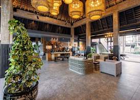 Villa Kayu Raja 5