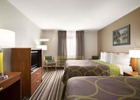 Super 8 by Wyndham Bozeman 3