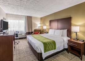 Comfort Inn Medford-Long Island 3