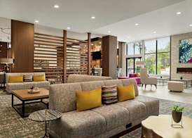 Hilton Garden Inn Seattle Airport 5