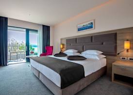 Hotel Plaža Duće 5
