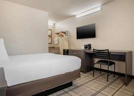 SureStay by Best Western Gonzales 4