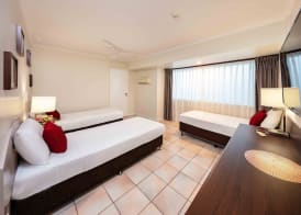 Hides Hotel 3