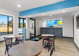 Days Inn by Wyndham Ocean Springs 3
