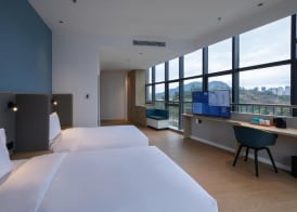 Holiday Inn Express Shenzhen North Station by IHG 5
