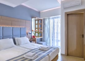 Leonidas Hotel & Apartments 5