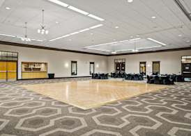 Royle Hotel Milwaukee Airport 5