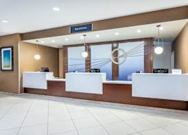 Crowne Plaza LOS ANGELES HARBOR HOTEL by IHG 2