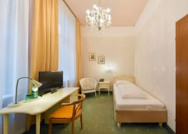 Hotel Pension Baronesse 2