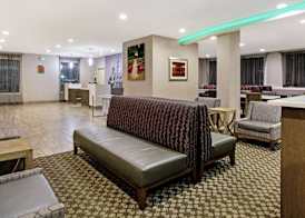 La Quinta Inn & Suites by Wyndham Williamsburg Historic Area 4