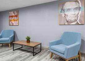 AmericInn by Wyndham Urbana Champaign University Area 3