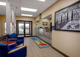 Days Inn by Wyndham Perrysburg Toledo 2